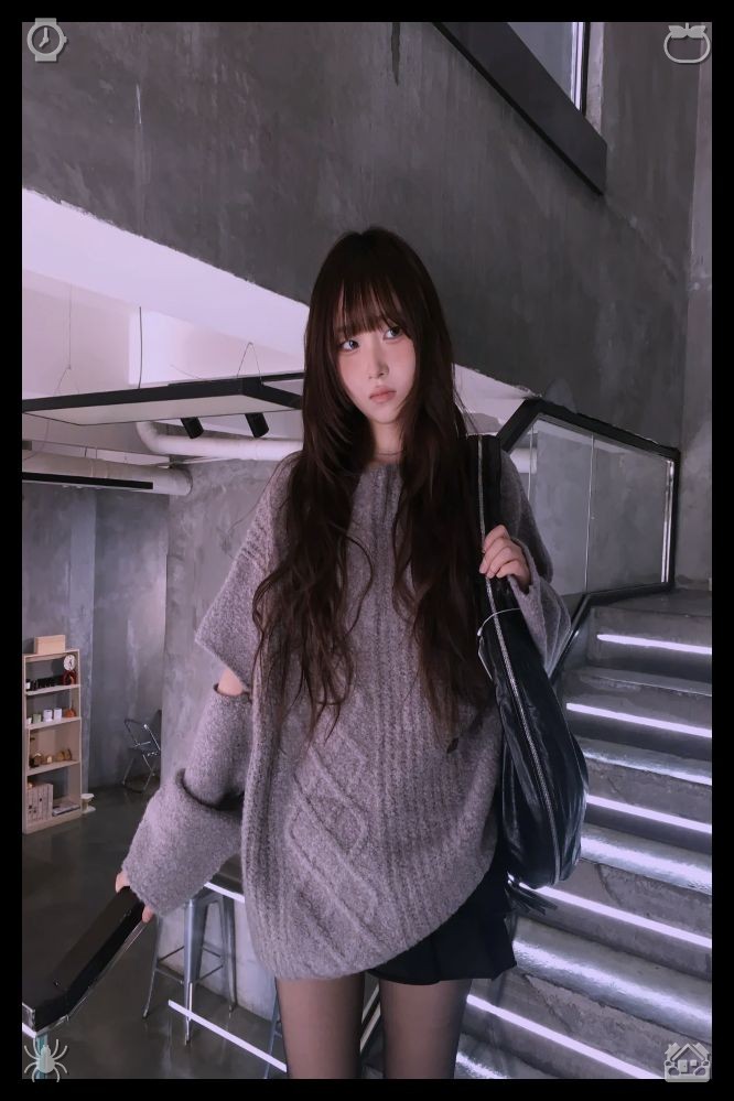 s0916chu's tweet photo. 💫 The reception of raw materials, processing, and inspection proceeded through every phase without any issues or holdups! At 10 AM, Jax came to collect her, carrying a coffee for her—her preferred drink, a matcha latte with extra foam. "I had the barista make your usual," he https://t.co/huI0LfVewH