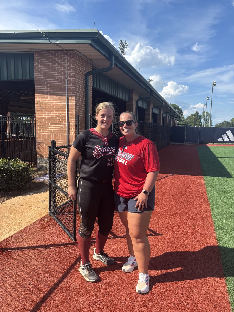EmmaHarwood2029's tweet photo. Had a great time at @SouthAlabamaSB  Saturday. Thank you for the time and instruction coaches. The campus bus tour was great. Air conditioning is your friend during this hot weather. Hope to visit again soon. Go Jags! @BamaSparks2011 @HHSFastpitchSB 
@BclarkUSA @StinaMcC7 @CoachMeeks @CoachMeeks_USA @kellyhorne31
