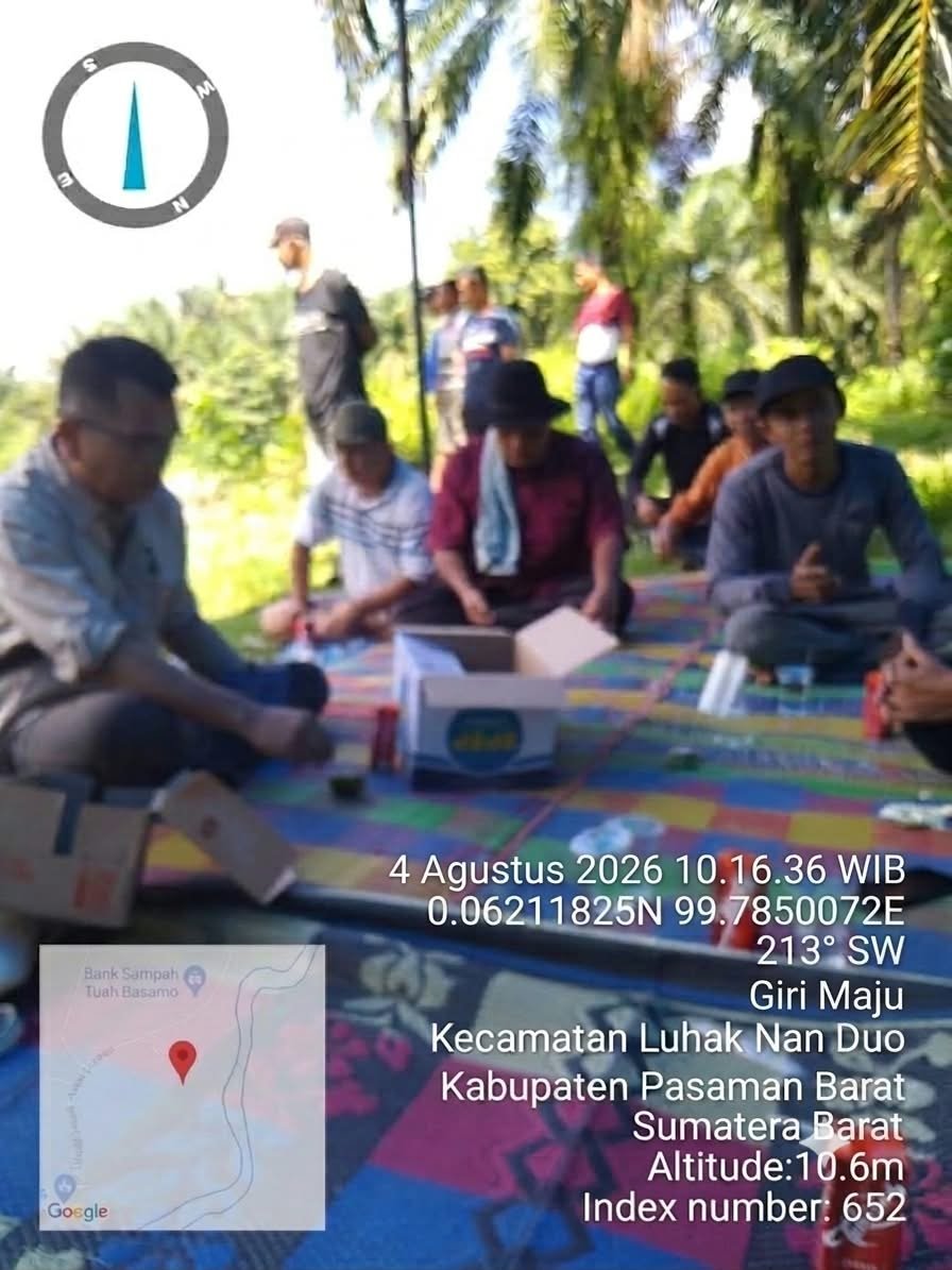 lenifitri1511's tweet photo. Selasa 4 Agustus 2026 dilaksanakan sosialisasi tentang penumbuhan kelompok perikanan sesuai permen KP no 28 Tahun 2024 pada Pokdakan Nasa Rumpun , nagari Giri Maju, kecamatan Luhak Nan Duo https://t.co/ADWY4sOVhR