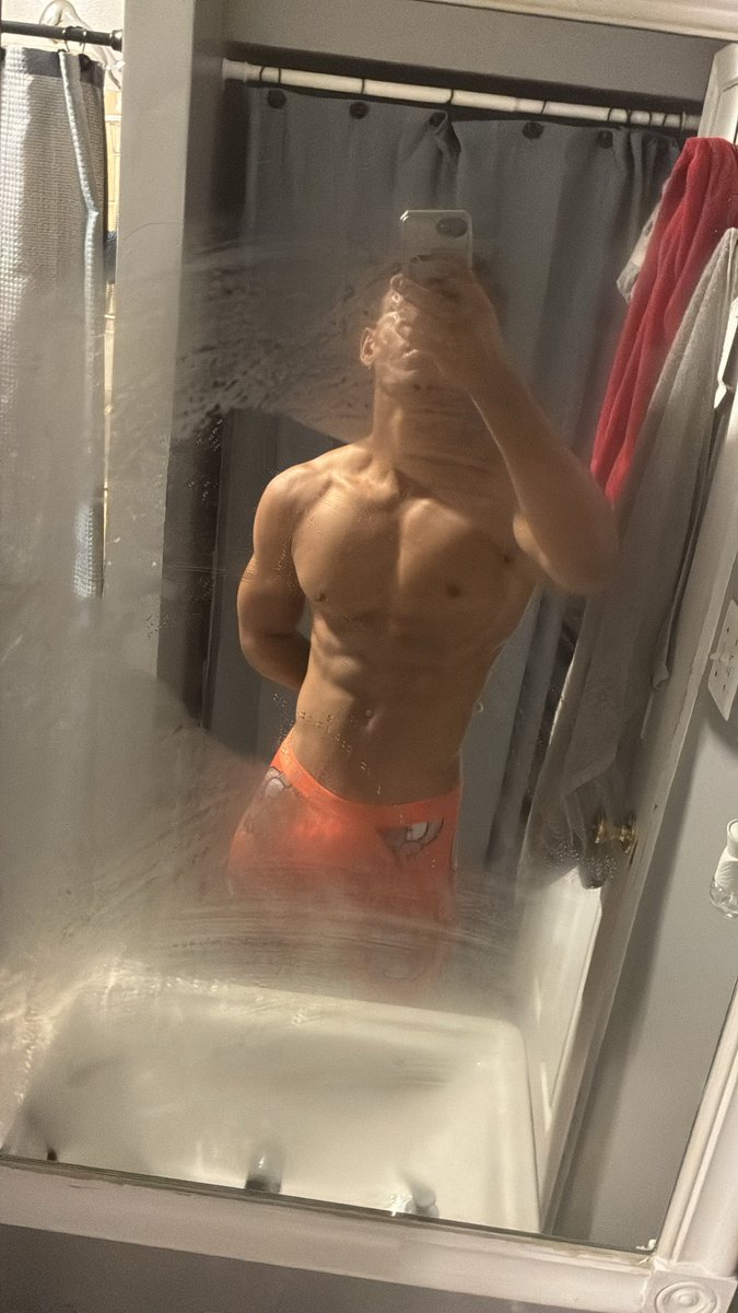 R3V0IVER's tweet photo. More recent flicks https://t.co/o93UA4Eb3c