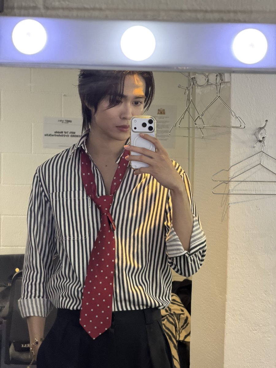 DteBoom's tweet photo. They are dating https://t.co/rGchfEeIPj