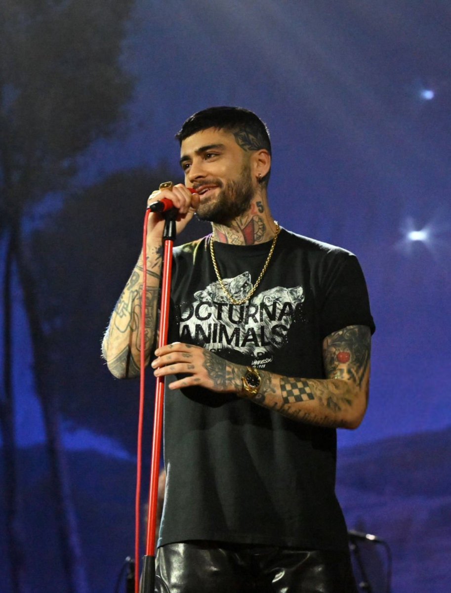 ZaynJMalikARG's tweet photo. ✨21 DÍAS PARA VER A ZAYN✨ https://t.co/WHW8bPfIRk