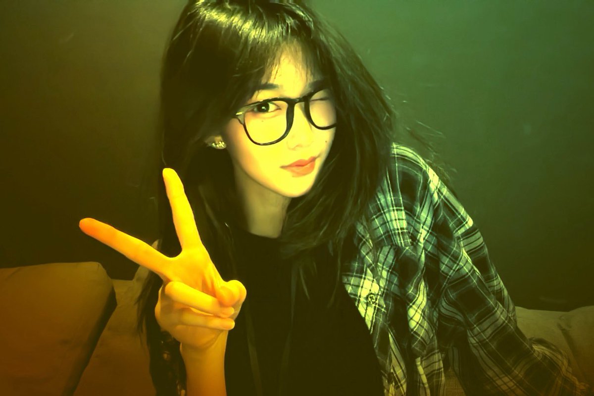 M_OlineJKT48's tweet photo. Terima kasih untuk VC kemarin, mangat todey https://t.co/kYnUKa0Wa2