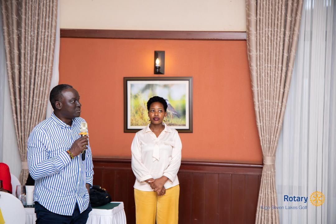 Kigo7LakesGolf's tweet photo. The best fellowships don't end with just an applause, they begin with great conversations, insightful questions and engaging discussions that inspire a truly interactive learning experience. 

It was inspiring to see professionals from diverse industries exchanging ideas, challenging perspectives, and deepening their understanding of Uganda's evolving customs and trade landscape.

Thank you Mr @kwaligonza and @URAuganda for leading us through this very interactive session. 

#Kigo7LakesGolf 

@kwaligonza

@lvictoriaserena @KKariisa @KKisakye @MariaOdido @dkahindi @MiltonAdvocate @TusiimeSheila @AndrewBugembe @AneteGaroza @MumbaKalifungwa @jdmugerwa @Kilonzo_Andrew @rotaryd9214 @Emmanuel_Rotary @rotaryd9213 @DGDanielDdam @kwaligonza @nkyjojo @BhaskerKotecha1  @BBannetn @Becky_Aine_ @ndyanabangi @MissThondu @drchiraag_ @Rac7lakeskigo @MarsKan