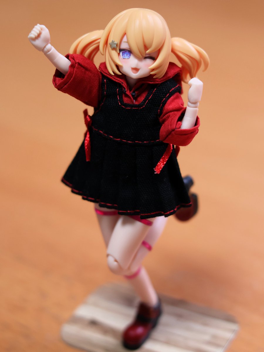 MuffinBobbin's tweet photo. #お昼休みに一枚だけ模型写真を貼ろう
机の上で撮ったら黒が潰れちゃってる
ちゃんとしたライトのところでやり直してみよう https://t.co/tx1BhZ0A5V