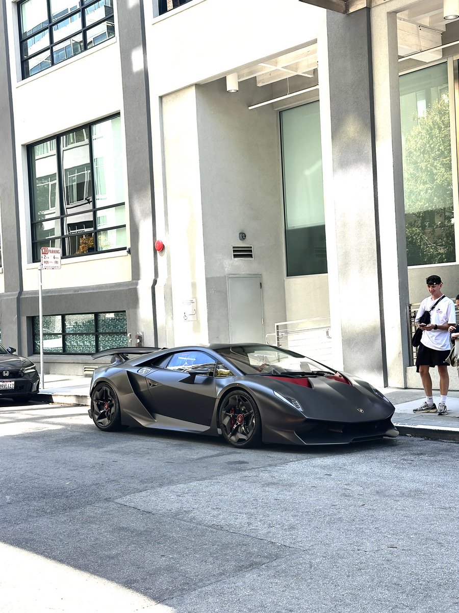 fliao01's tweet photo. Can’t stop thinking about the Sesto Elemento I saw in the wild today https://t.co/TfmicgF25T