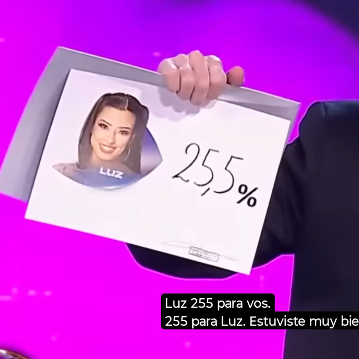 aprettygirrl's tweet photo. Desde la vuelta de GH LUZ TITO es la participante con mayor porcentaje en el podío, colocándola como el tercer puesto con más VOTOS POSITIVOS EN UNA FINAL 👁️

#GranHermano #LuzTito https://t.co/DZl0fwyBNl