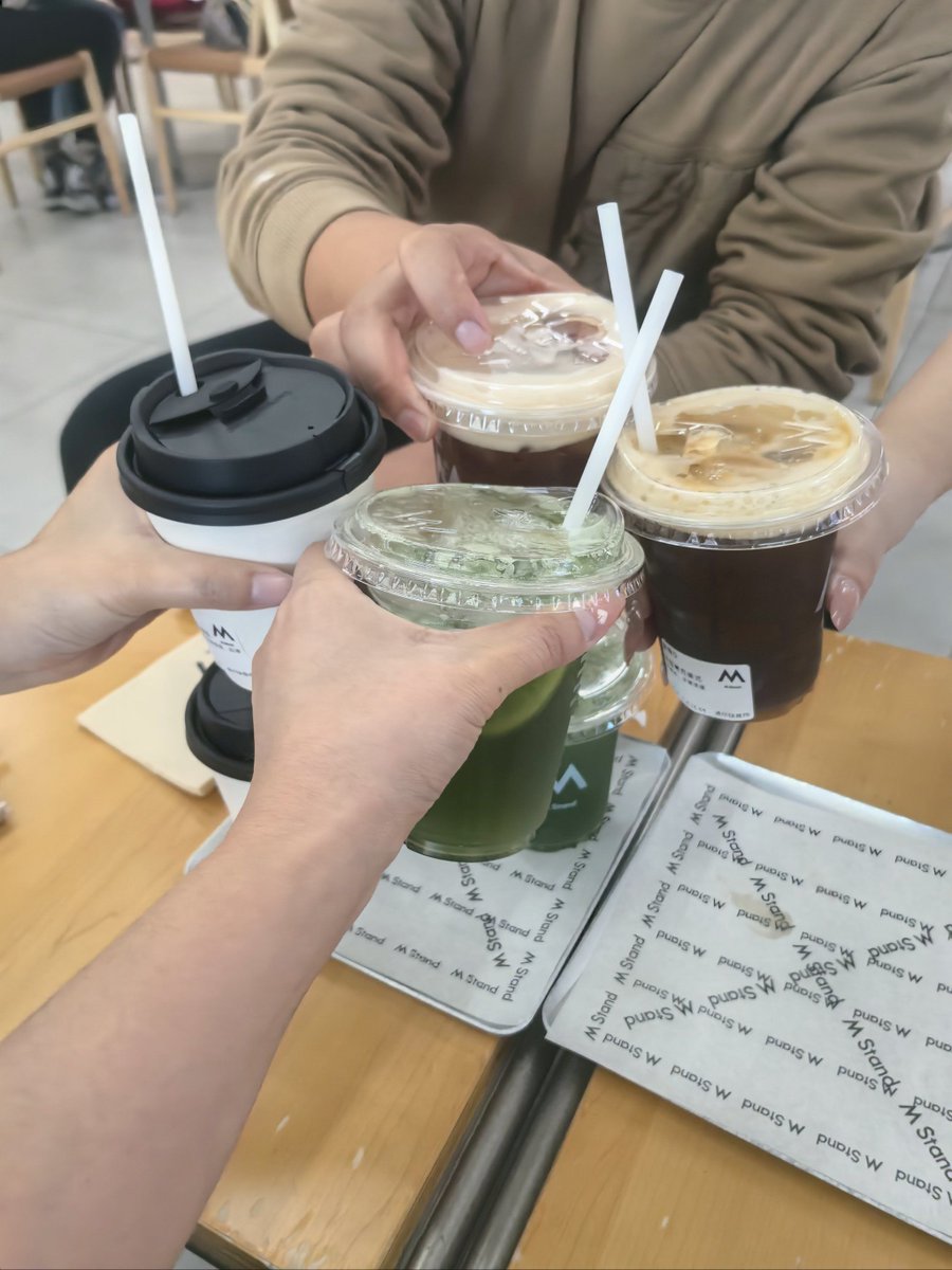 RickiScoli8k's tweet photo. Hey friend! Got an extra cup of coffee I’ll bring you your favorite boba on my way over later—small payback for always helping me carry my heavy textbooks. https://t.co/jcwL7DC5kr