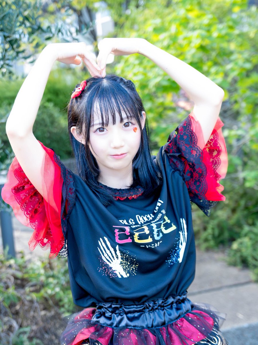K__M__VV's tweet photo. 「太田川 LIVESHOUT!!!」
#已己巳己
#甘城マユナ さん
ちゃんとパフォを見れてないので、見てみたいな
#LIVESHOUT https://t.co/qmGe45hNoz