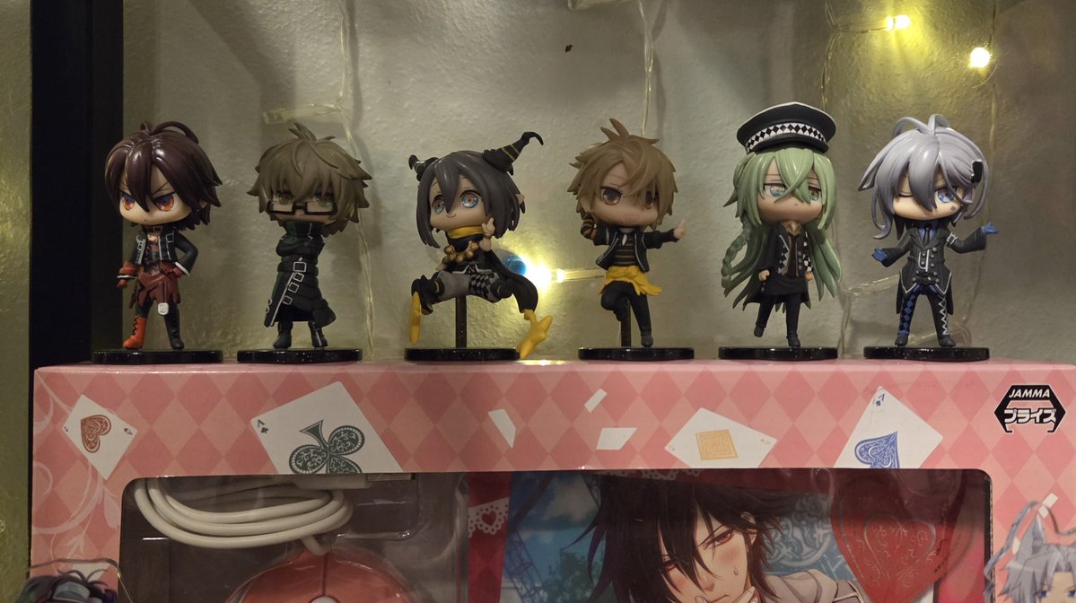kuuderbae's tweet photo. They're so cute 😭 https://t.co/Q50Txf0K4w