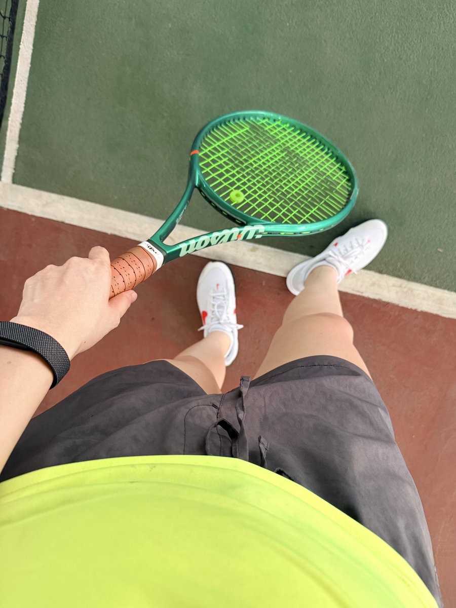 AROUND0n6b's tweet photo. Morning match ❤️💓 https://t.co/OUr5lPIN9C
