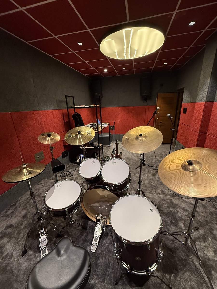 sthavarps's tweet photo. Studio WIP… https://t.co/yCYuFDqReA