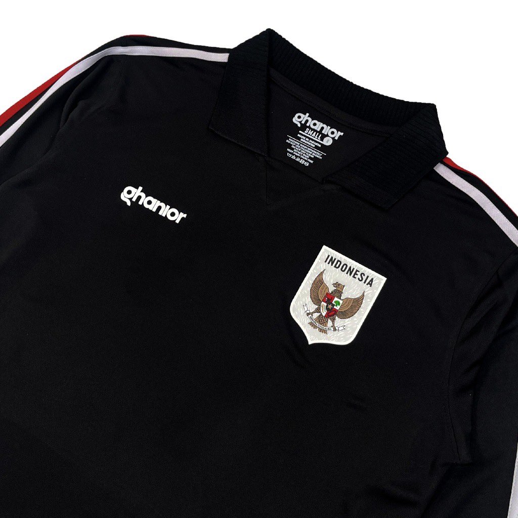 BerJersey's tweet photo. 9/10

Jersey retro dari Ghanior ini menurut gua udah cocok banget buat lo pakek pas nonton Timnas di Fifa Asean Cup nanti siih

CAKEP DAN MURAH JUGA COK INII 😭 https://t.co/iNP0fVT5Le