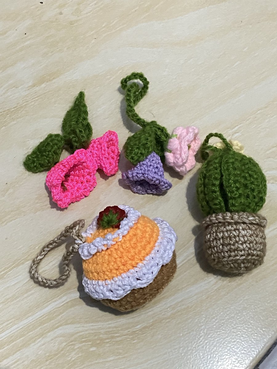 itsummerjoy's tweet photo. Handmade by mom 🌸✨
Like it? Pre-order now! https://t.co/NAnrrpogip