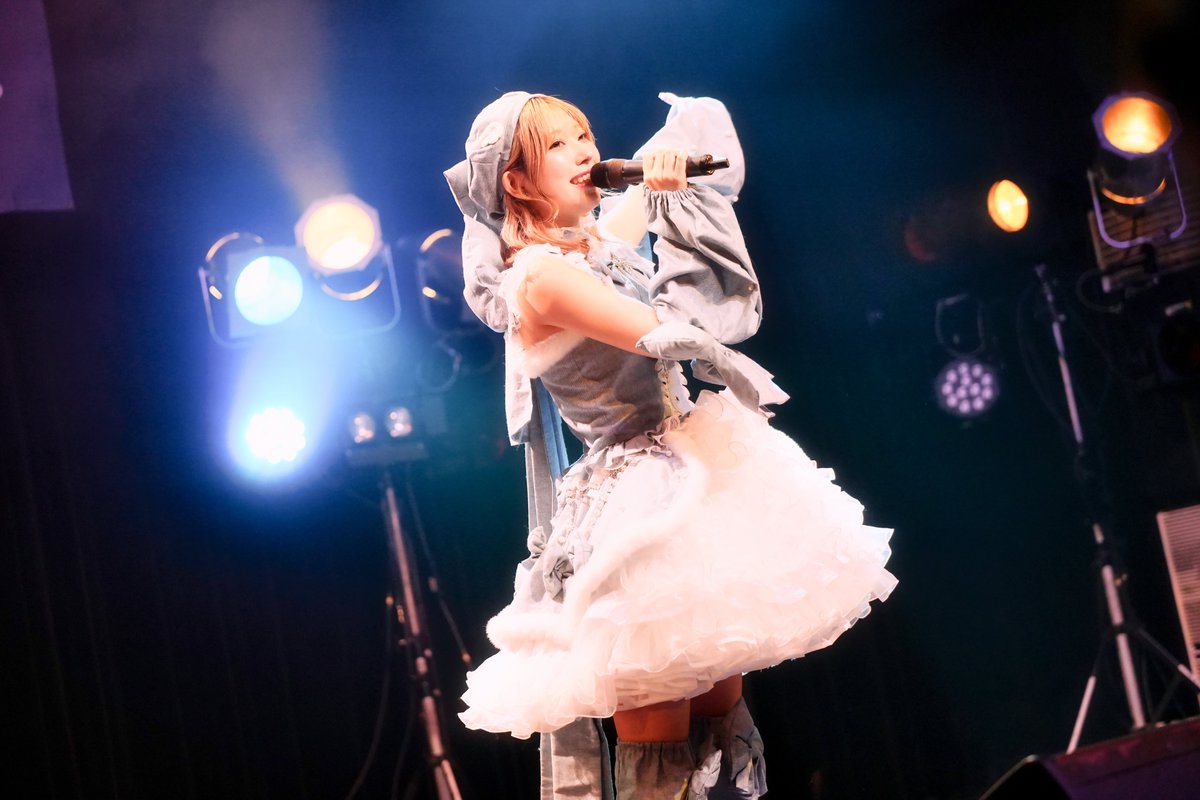 JiSi_image's tweet photo. 2026.9.13 ROCKTOWN  
『夜乃そあら Birthday LIVE2026『Me to You』    

いつかの夜に僕たちが、 - 夜乃そあら ﾁｬﾝ    

#いつ夜 https://t.co/qJ5bzd35Oi