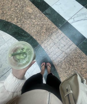 ec5645ec3b61863's tweet photo. 외출할건데 주인님 커피값 갖다바칠 호구~?🖕🏻📷 #상납 #핀돔 https://t.co/70hNBjQh4m