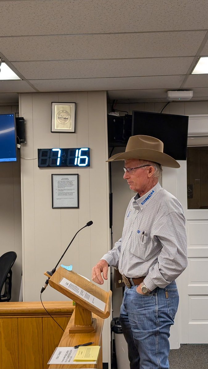 sierrawave's tweet photo. BISHOP CA -

The Bishop City Council voted Monday night to approve $40,000 for the California High School Rodeo Association to support the 2027 High School State finals in Bishop. The vote was 4-0 with Mayor Muchovje being absent.

National Director Joel Church of CHSRA spoke with the council, telling them how much the association loves coming to Bishop. These funds will help them continue coming to our beautiful town.