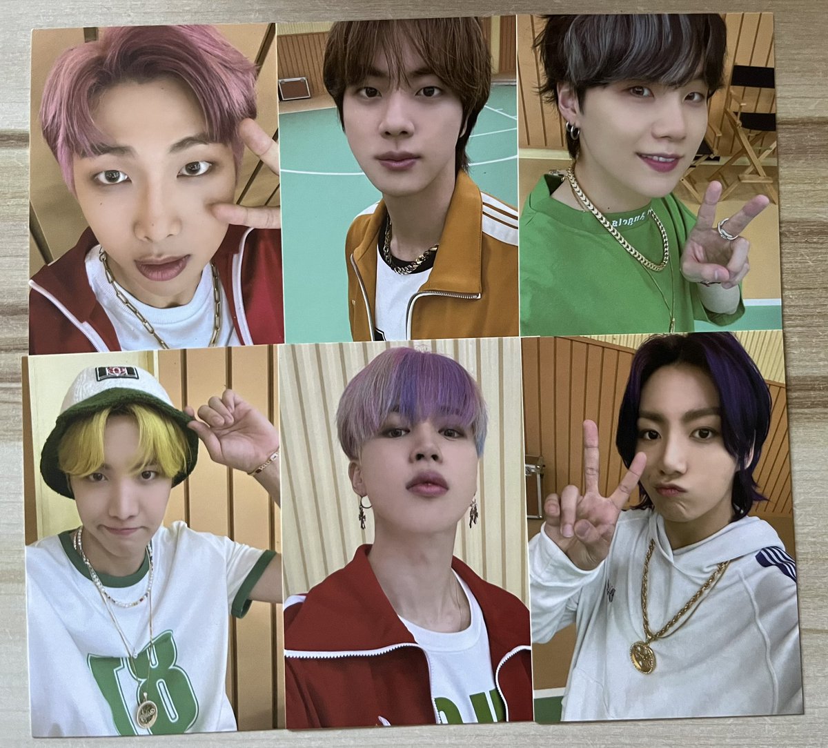 _nabiicart's tweet photo. wts lfb ph

butter cardigan pc

800 set

• onhand
• missing v
• x sensi
• payo

🔖 bts rm jin suga yoongi jhope hobi jimin taehyung jk jungkook purple rainbow https://t.co/lvO5qL0uGg