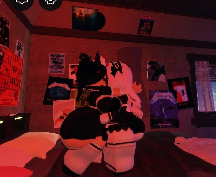 57afg3's tweet photo. Pasando el rato con @Rocioniik ~♥

(Perdón no lo subí ayer)

#robloxsex #robloxcondo https://t.co/rrQ0njeLrK