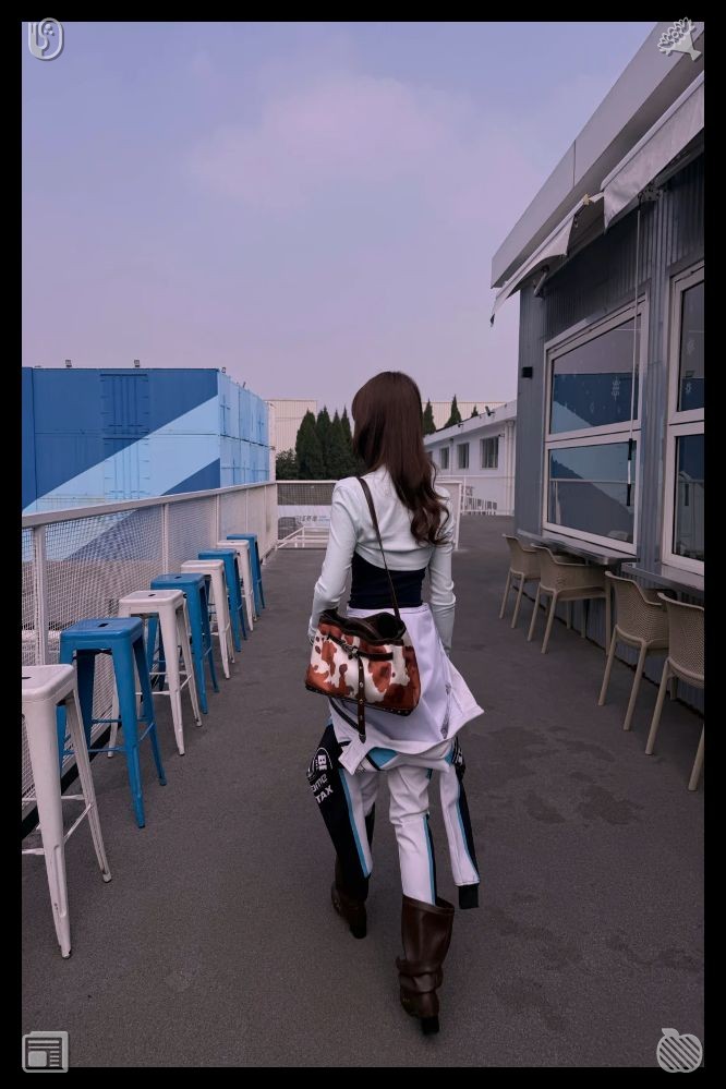 sumikko1227's tweet photo. 🧈Balcony cleaning Balcony, cleanDon't ever accept a boring, ordinary existence that leaves your heart unfulfilled. When you long for a more promising future, shatter every unseen limit that holds back your personal development. https://t.co/et0yOIucZk