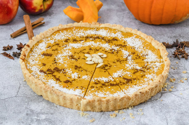 destd444262's tweet photo. Just shared a bowl of homemade pumpkin pie with my new neighbor next door—turns out we both love bad 90s rom-coms! Small, sweet moments make the neighborhood feel like home. https://t.co/8TqHHVWFa9