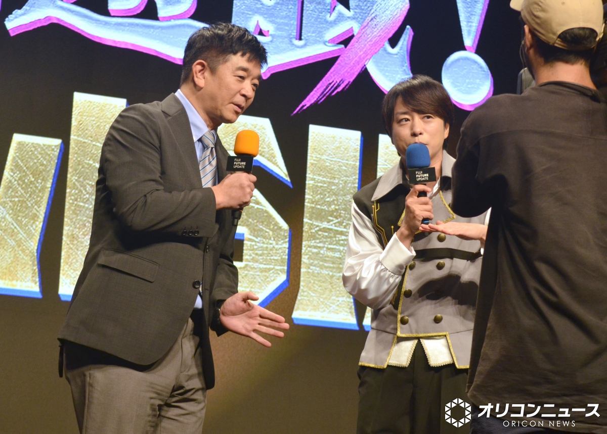 oricon's tweet photo. 櫻井翔、きょう嵐結成日「いい一日ですね」
フジ改編会見に“コンテンツ担当者”として登壇
https://t.co/D3stuYOsaw
⠀
司会の伊藤利尋アナとトークを展開。「伊藤さんと長くゲームをやってきたフジテレビでお話ができるっていうのはいい一日ですね」。生放送中の『ぽかぽか』にもサプライズ生出演した https://t.co/CF00TQCysg