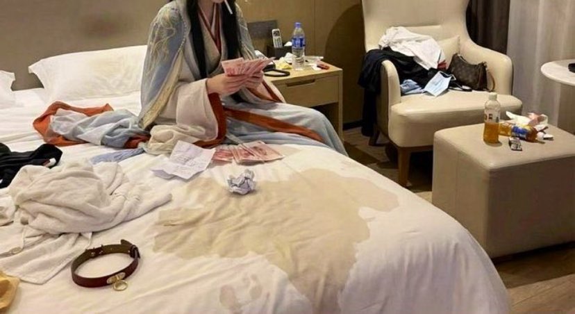 Chirikuil91's tweet photo. 在闲鱼198一次                                                                  

可以结束给  结束给                                                                 

谁想要我的闲鱼账号 https://t.co/7OPjH7yftd