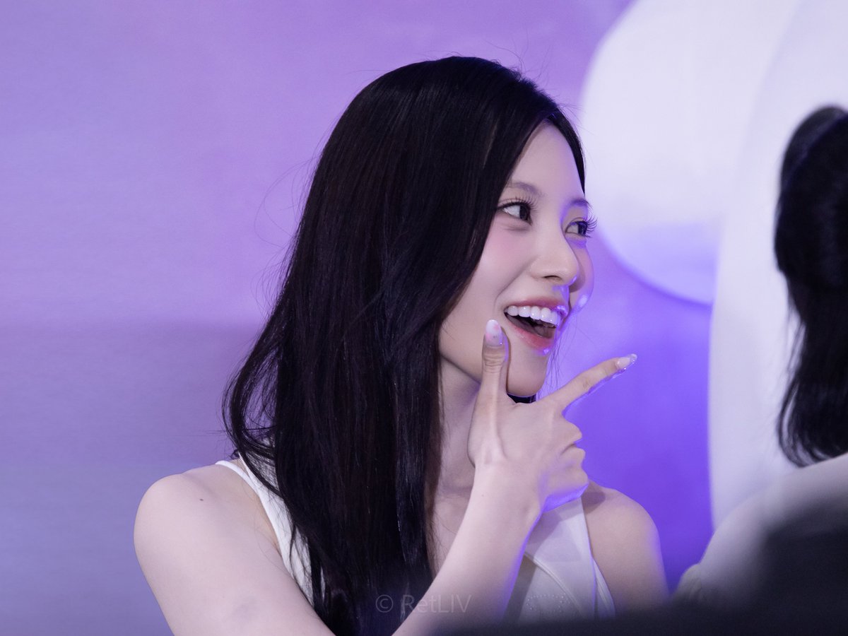 retrieve_liv's tweet photo. 260716
캐릭터 라이선싱 페어 2026 개막식 3p

#리브 #리센느
#LIV #RESCENE

#캐릭터라이선싱페어2026
#캐라페 https://t.co/eZvPUwGiib