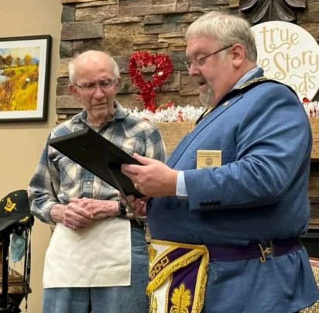 HartkeKortland's tweet photo. Welcome, Brother Fred. Your presence here is a step toward greater humanity and deeper self-mastery. Walk your path with fierce intention. Together, we are an unbreakable force. Hail the Light.🔺🔯 https://t.co/j7LIc14kDG