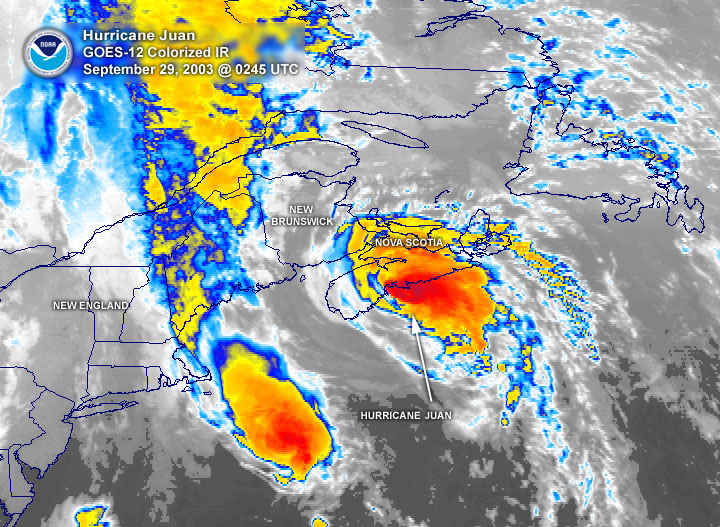 weather_history's tweet photo. September 28, 2003:

Hurricane Juan made landfall in Nova Scotia as a Category 2. The storm was the worst tropical cyclone to impact Atlantic Canada in over a century. Juan knocked out power to 300,00 residents, caused $200 million in damage, and killed eight people.

#wxhistory https://t.co/ZrbmnuHi2b