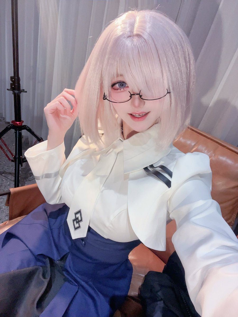 Qiuyuanqisama's tweet photo. こんにちは、先輩
#cos #fgo #マシウ https://t.co/x8fluOJVbo