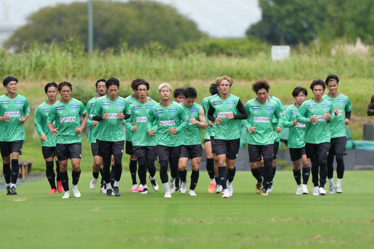 bellmare_staff's tweet photo. Training Photos 📸

#湘南ベルマーレ #bellmare https://t.co/fIflxpnr2E