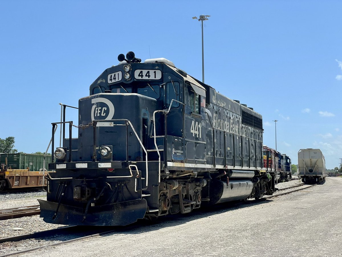 tommy4trains's tweet photo. Florida East Coast Railway GP40-3 #441 at the company’s Fort Pierce Yard.
#railway #railroad #train #trainspotter #railfan #trainphotography #railroadphotography #railwayphotography #floridaeastcoastrailway #locomotive #fortpierce #florida https://t.co/uRI78kp976