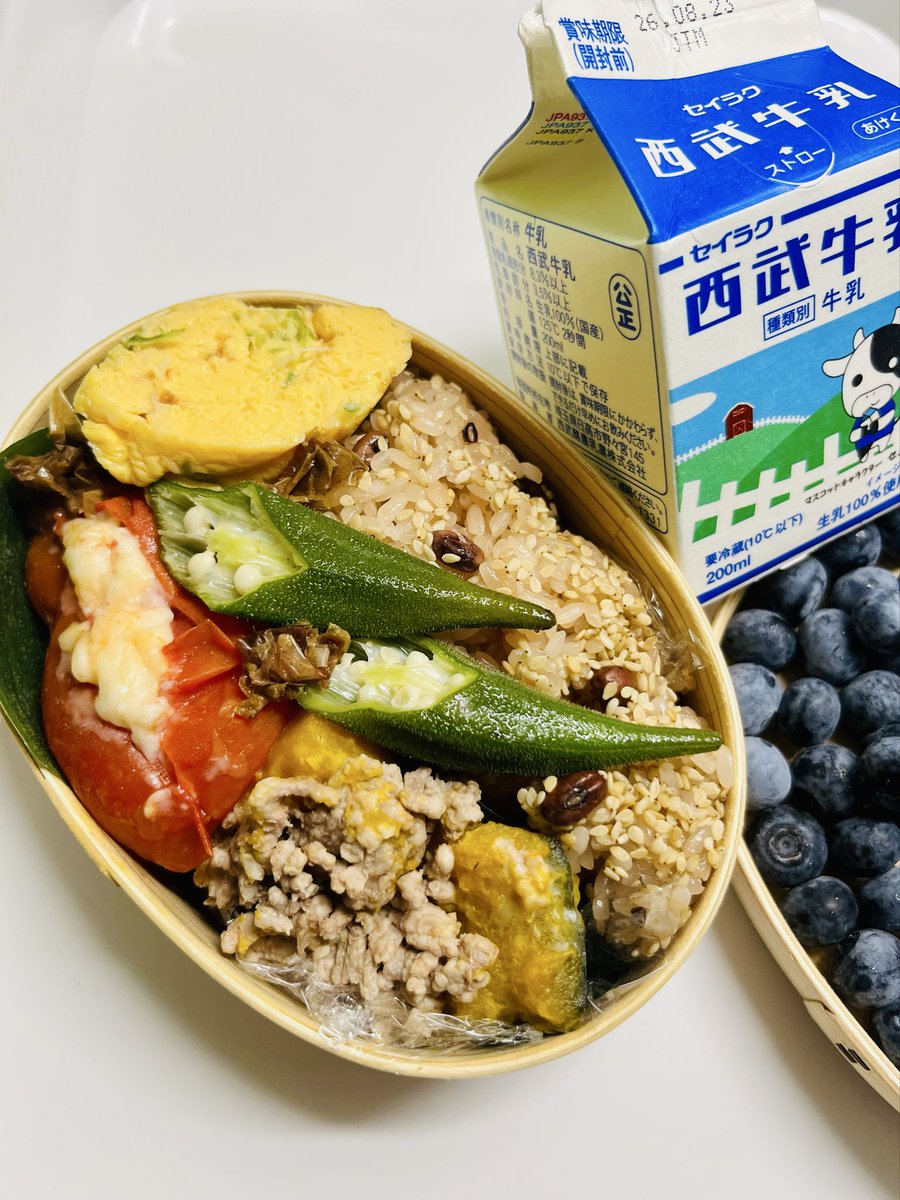 touch_mmee's tweet photo. わっぱ弁当collection〜8月9月
📍唐揚げ&amp;鯖みりん干し白菜浅漬け
📍お赤飯🍅チーズサンド🎃ひき肉
ねぎ卵焼き東京🫐
📍豚肉と🥦の生姜焼き
切り干し大根と🥕椎茸の炒め
　inガラムマサラ七味がけ

今日も朝から☔️でしたね
やまない雨はない〜♪
素敵なニュースが届きますように🫶 https://t.co/65OeIX7iYd
