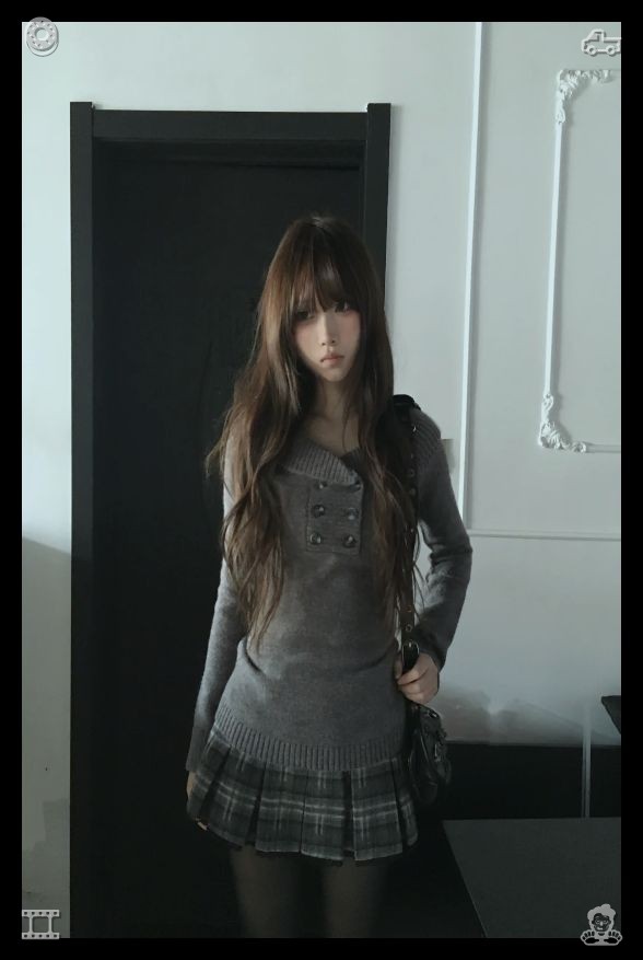 jun12120128's tweet photo. ⬛Tea with sugar and honeyOnce dinner is over, I transfer the pictures I took during my hike onto my phone, sending a handful to my friends and relatives. They remark on how stunning the scenery is, and I feel proud, aware that I worked hard for that view. https://t.co/JntbdL62gA