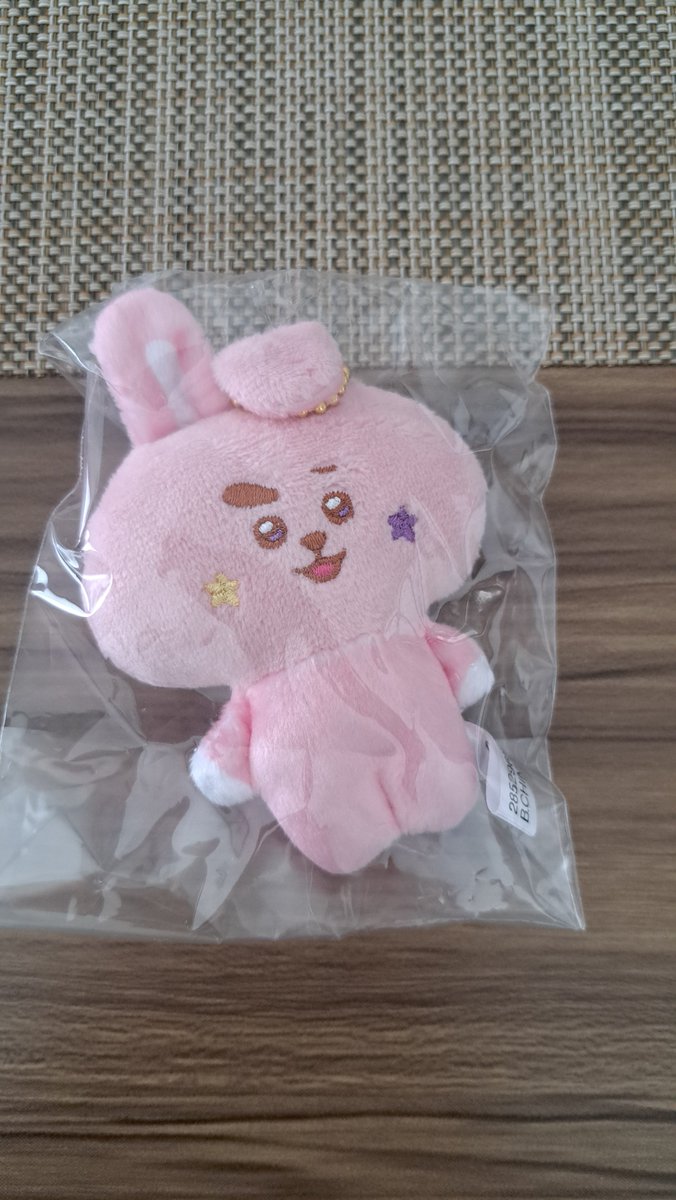 clover_mama417's tweet photo. BTS BT21 Fuwa Fuwa Mascot★4
ふわふわマスコット

譲▶︎▷COOKY🐰

求▶︎▷TATA♥

郵送での交換希望📮

条件合う方いらっしゃいましたらお声掛けお願いいたします🙇‍♀️ https://t.co/siPWMTLSW3