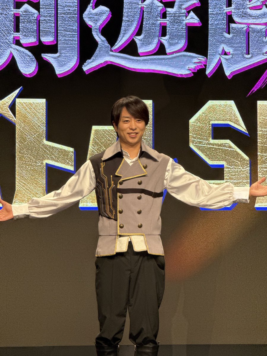 fujitv's tweet photo. ／
📢速報 第2弾でーーーーーす！✨
 ＼

まだまだこれだけじゃありません！！！

◤◢◤◢◤◢◤◢◤◢◤◢
𝐅𝐔𝐉𝐈 𝐅𝐔𝐓𝐔𝐑𝐄 𝐔𝐏𝐃𝐀𝐓𝐄 第８弾
～コンテンツラインナップ発表会2026秋～へ潜入👀
◤◢◤◢◤◢◤◢◤◢◤◢

＼＼＼さくら～いチャ～ンス!!／／／

『真剣遊戯！THEバトルSHOW』から
主宰・櫻井翔が登壇！！
（本日はコンテンツの責任者？として登壇でございます）

本日、（櫻井翔にとっても）特別な日に
一緒にやってきた伊藤利尋アナウンサーと共に
皆さんの前に出られていい１日です！ということから始まり

『真剣遊戯！THEバトルSHOW』について
いろんな質問を根掘り葉掘り･･･👀👂

･･･な、なんと！！
『ぽかぽか』のサプライズゲストとして登場！！！
（びっくりした方、「❤️」で教えてね～）
会場とスタジオのかけあいを楽しみながら、
再度、番組についていろんなことを語ってくれました。

「あっち向いてホイがコンテンツとしてここまで成長するのか」
「後輩たちと向き合う時間が貴重」
「織田裕二さんとあっち向いてホイする機会があるとは…貴重な時間でした」など
番組に対する思いをコ��テンツの責任者としてたくさんお話してくれました！

Q.櫻井CHANCEに関して

A.（成功・失敗の）調整はできない！
かっこよく決めてやろうかなと思って失敗することの方が多い。
「真剣遊戯」の名の通りガチでやってますので。
櫻井チャンス使ってくれたひとに貢献できるように。
あと、音楽がかかっているときにどんな顔していいかわからない。

最後に「櫻井翔にとって『真剣遊戯！THEバトルSHOW』とは？」

「ほんとに、「遊び場」といいますか…見ている方が、向こう側楽しそうだな、
あの中入ってみたいなと思えるような「遊び場」を作っていけたらいいなと。楽しみながらやってます」by櫻井翔

これから『真剣遊戯！THEバトルSHOW』を
「バトショ」と略して呼んでね！
よろしくお願いいたします❤️

最後におまけ情報として「ギリ斬りすき間スラッシュ」が得意で
「すき間の申し子」なんじゃないかと思って���るということをお伝えしておきます。

@battleshow_cx
#THEバトルSHOW
#バトショ