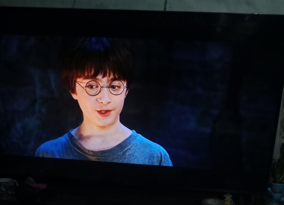 imnotsergeyv's tweet photo. ¿Noche de harry potter con ramen del oxxo? mmm si ദ്ദി◍˃ ᵕ ˂◍) https://t.co/9b98ze0O3b