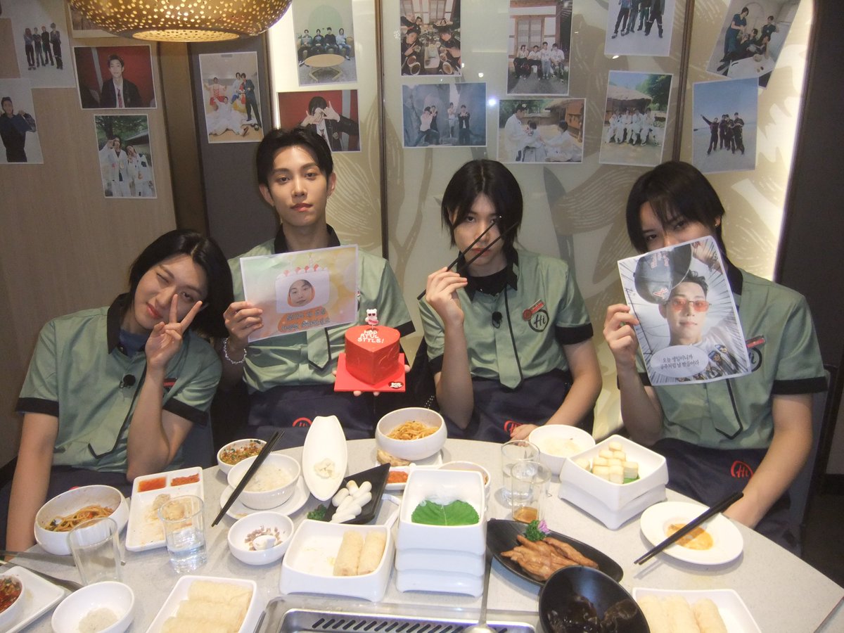 LNGSHOT4sho's tweet photo. [#4SHOBOSHOW] EP. 20 <하이디라오 풀코스 원정대> Photo Behind 📸

#LNGSHOT https://t.co/vrnDVYIJsg