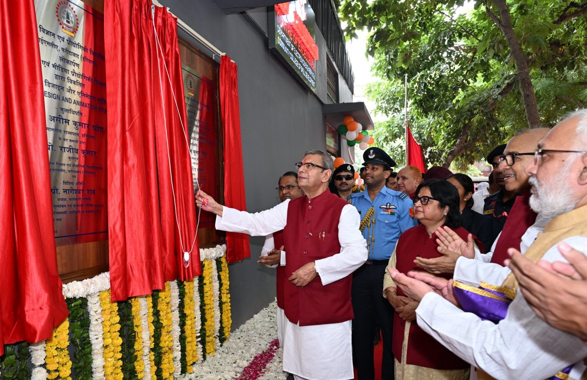 JCBoseUST's tweet photo. Hon’ble Governor Prof. @AshimKGhos92088 inaugurated 4 major projects at @JCBoseUST : Knowledge Resource Centre, EV Technology CoE, UAV &amp; Anti-Drone Technology CoE and Visual Design &amp; Animation Studio. Strengthening research, technology, skills &amp; innovation.
#Innovation #Research https://t.co/N6F2AXn36X