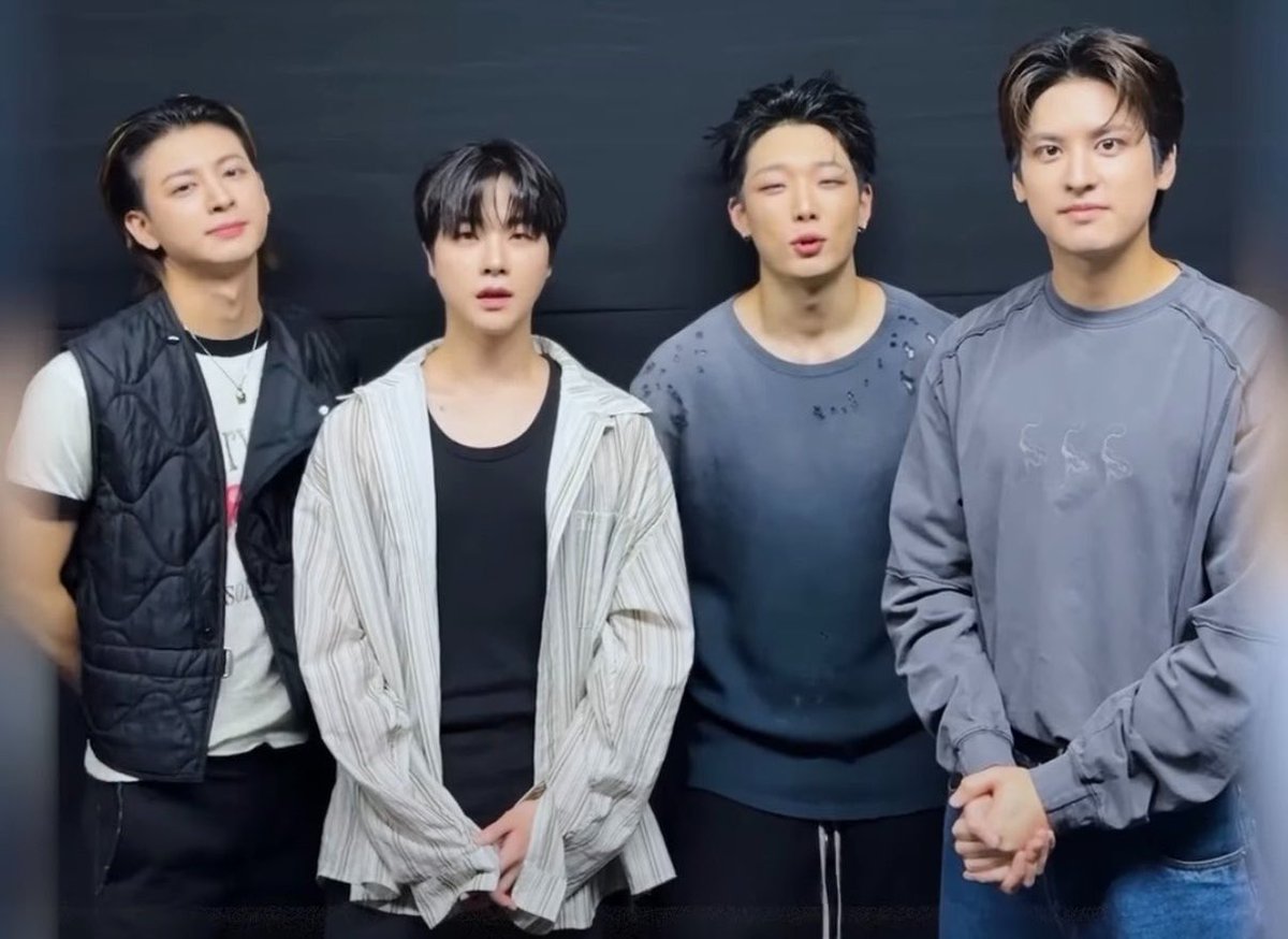 Dearchanwu's tweet photo. LOOK AT THEM VISUALZZZZ https://t.co/QxkAfuSC8J