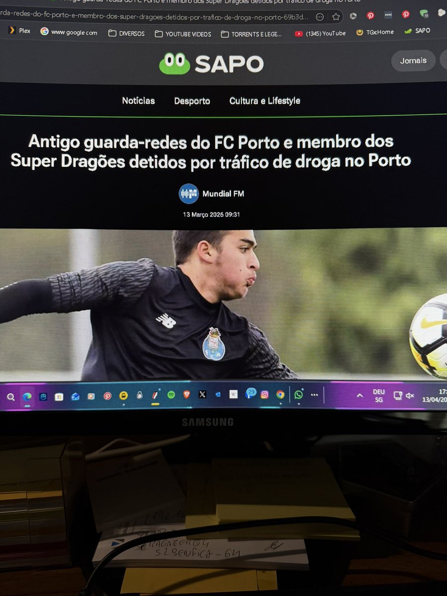 ragazer's tweet photo. @FCPORTOAVB Chega ou queres mais🤔🤔🤔🤔🤔🤔🤔🤔 https://t.co/YFAEEumYLa