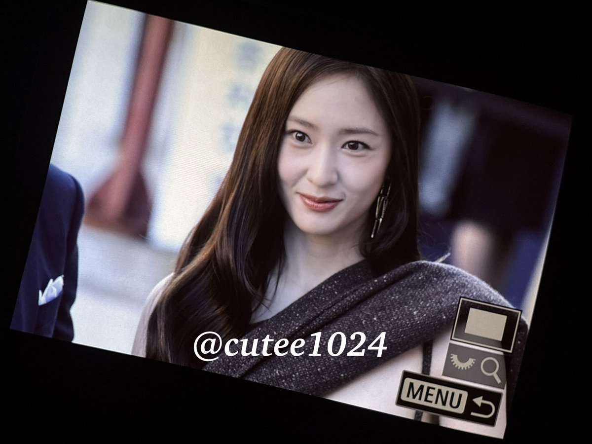 cutee1024's tweet photo. 260915 랄프로렌 베리랄프

어른여자왔어요

#크리스탈 #KRYSTAL #정수정 https://t.co/lbRzP4FIna