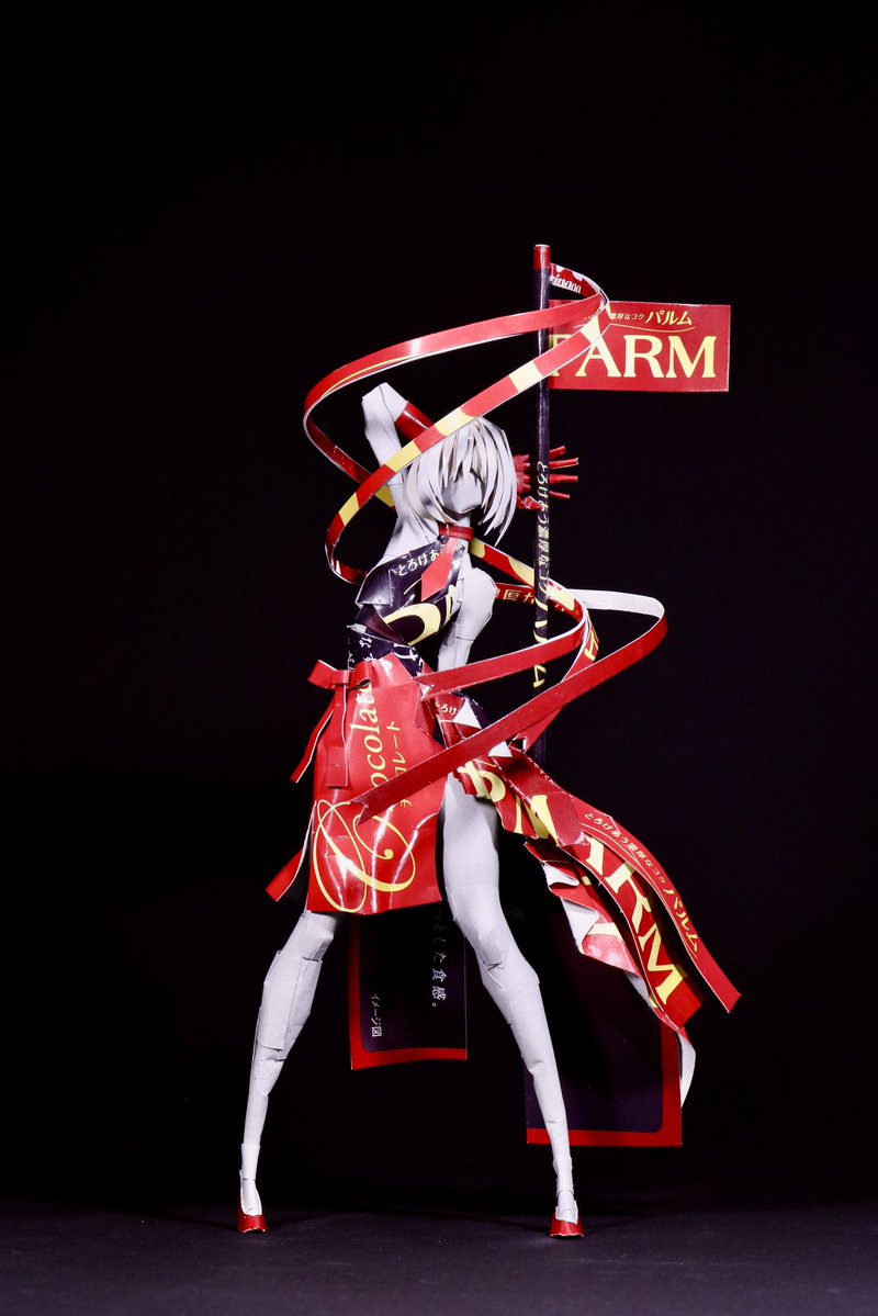 02ESyRaez4VhR2l's tweet photo. パルムの空箱で工作しました！ https://t.co/TXUHB9XQbu