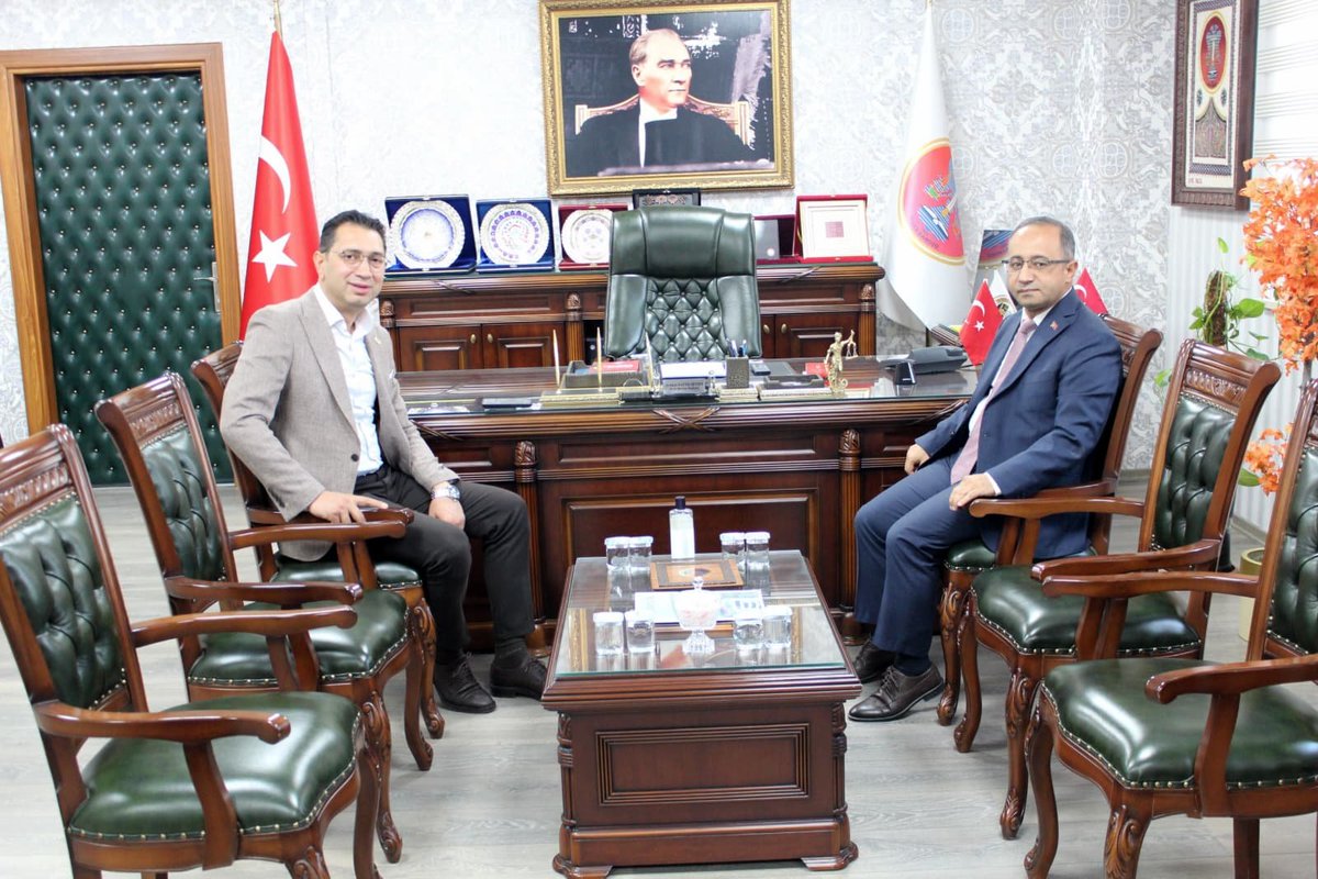 SiVASDSM's tweet photo. Sivas Denetimli Serbestlik Müdürlüğü Tarafından Sivas Baro Başkanlığına Ziyaret Gerçekleştirildi https://t.co/djq4EqJHDV