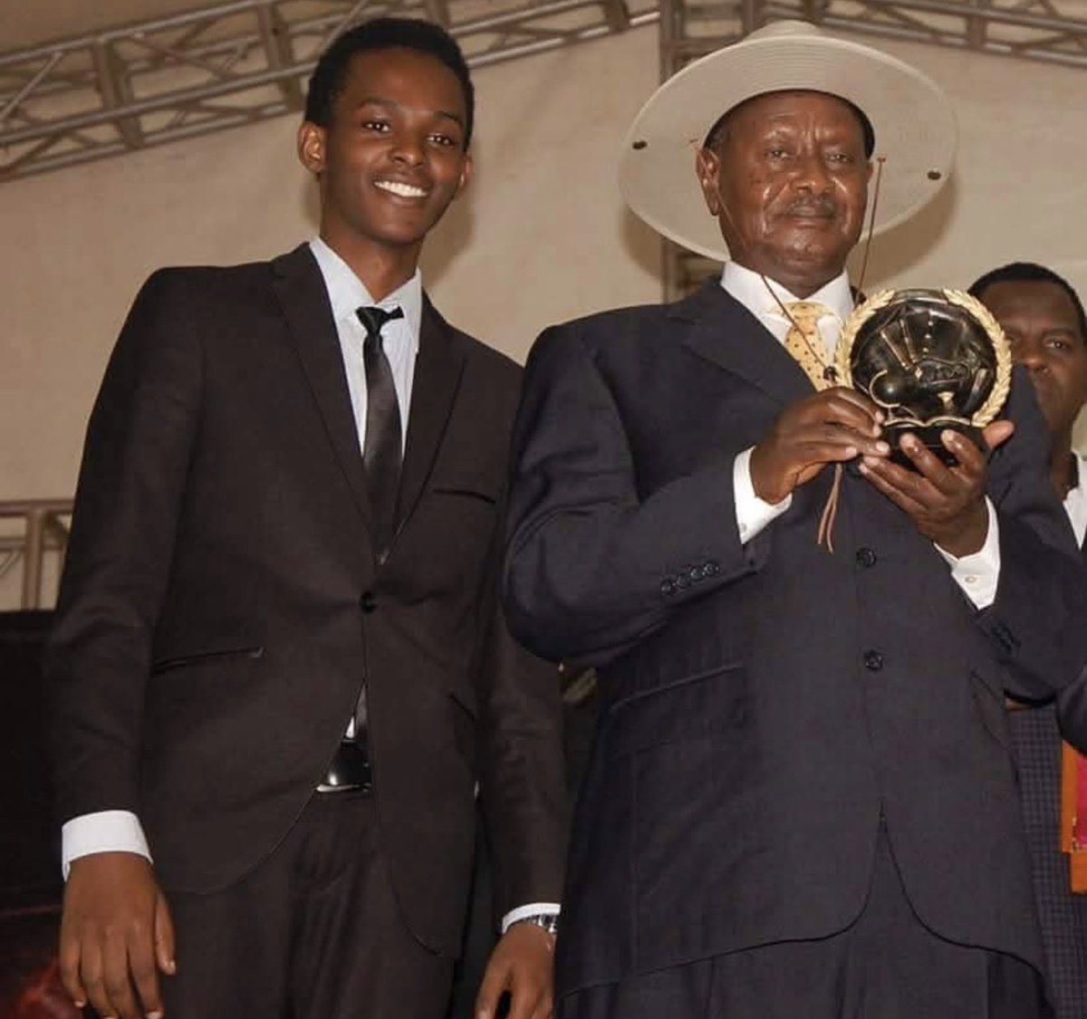 CanaryMugume's tweet photo. Happy 82! Mr President @KagutaMuseveni https://t.co/pt30LFu6yJ