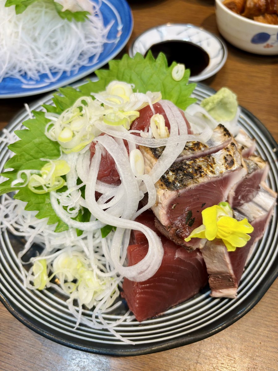 6junjunjun5's tweet photo. 今日は朝からコレ！
刺身食うならココ！

#一力
#日比野
#朝から贅沢 https://t.co/a008sKy1zF