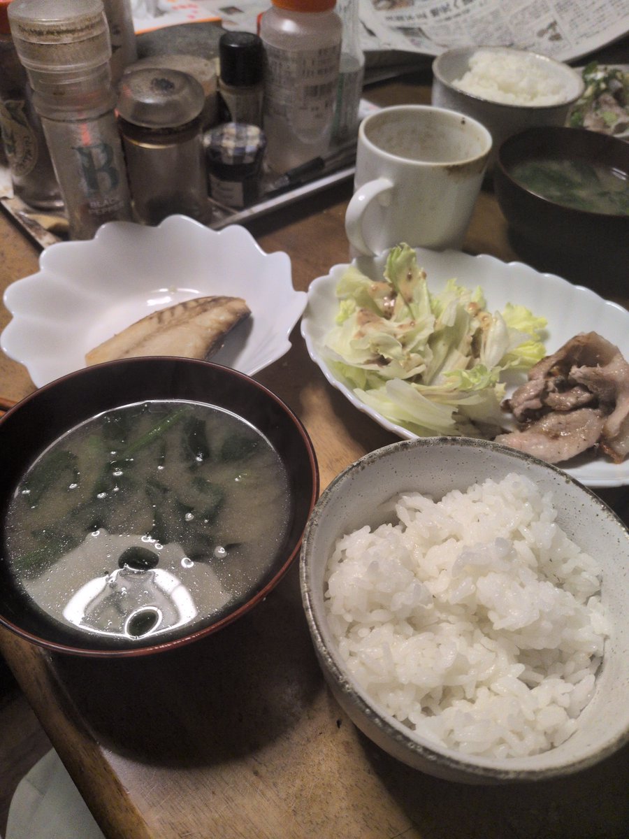 moha215jp's tweet photo. 今日の夕食 https://t.co/PAUGNfy7ZN