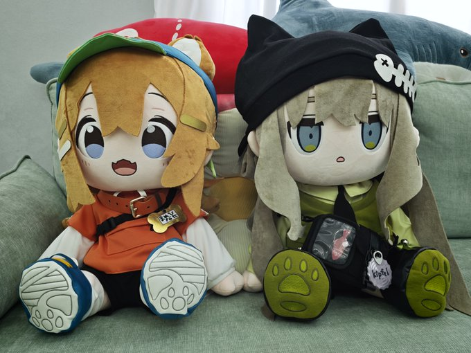 DarkCatJiafei's tweet photo. Kipfel・まめひなた ぬいぐるみ（二次創作）、数量制限なしで予約受付中です！

受付は2026年10月1日以降に終了予定。
画像の注意事項をご確認ください。（ご購入は日本・中国地域限定となります）

購入はこちら：https://t.co/NWRhgJLPWD https://t.co/06EXFAVEPE