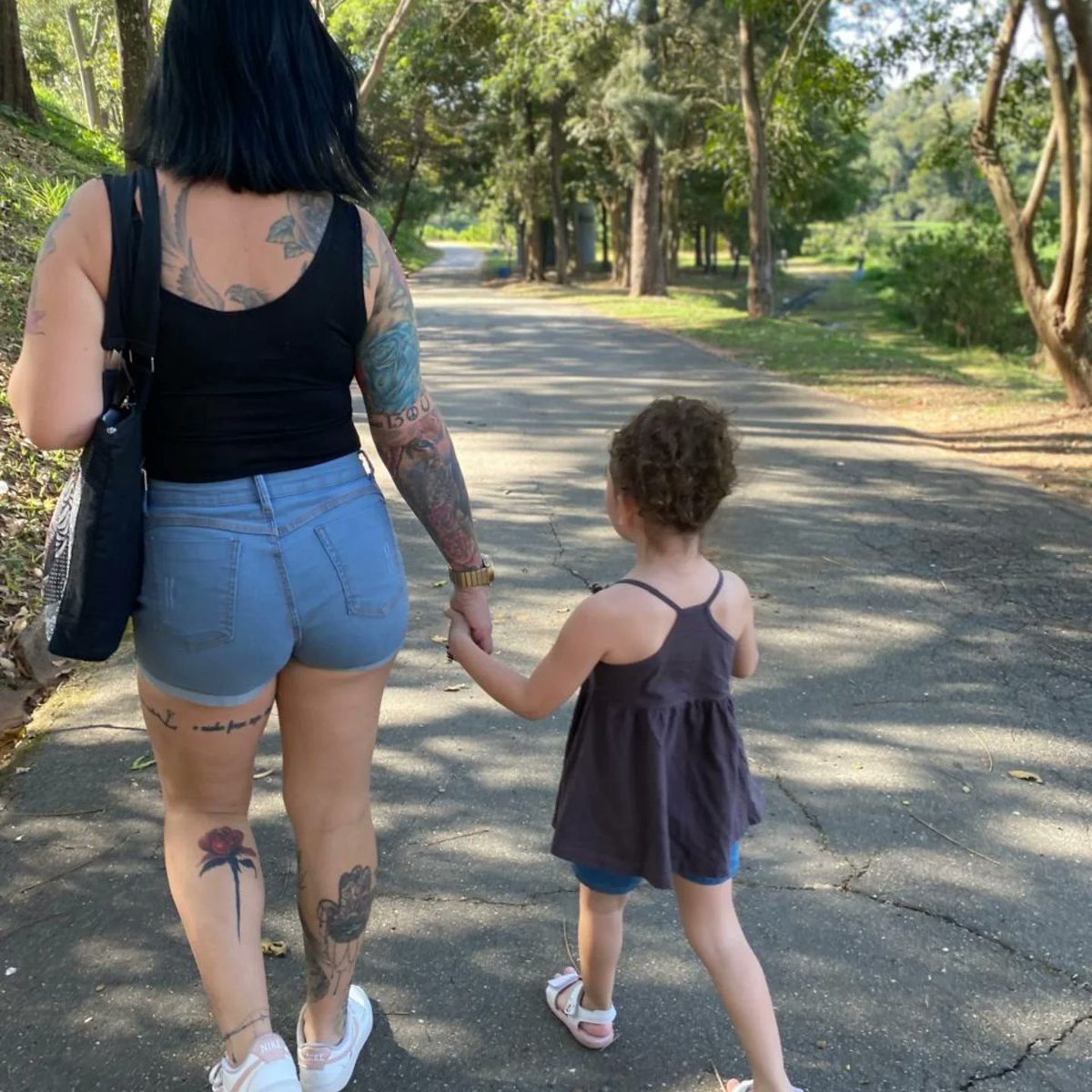 AmeeGleisnnd's tweet photo. My princess 🤍🍀 https://t.co/deK8ARCsTe